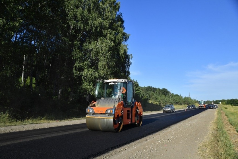 Сельские дороги отремонтируют до конца августа