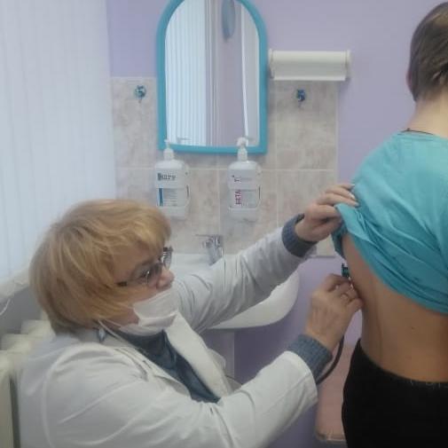 В Ртищевской районной больнице началась вакцинация подростков