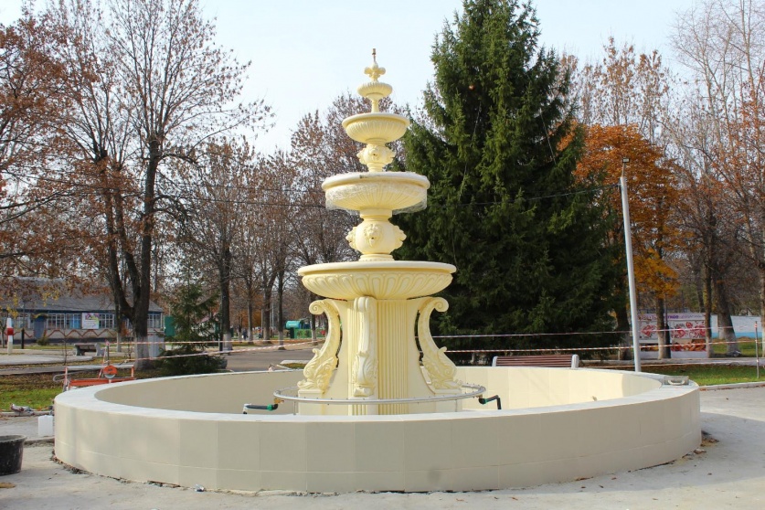  в парке культуры и отдыха завершена реконструкция фонтана
