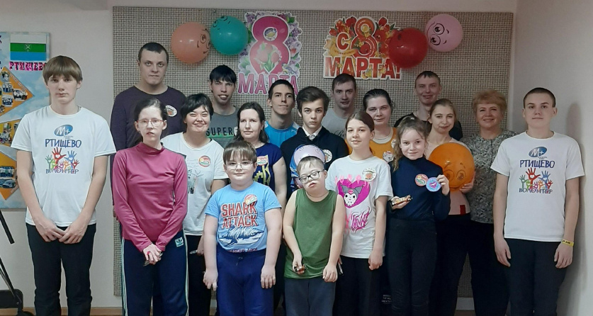 Спортивная эстафета в школе «РиФ» собрала друзей