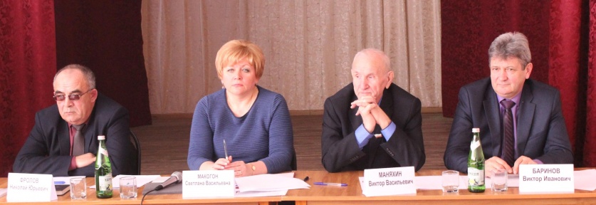 Очередная встреча руководства района с жителями сельских населенных пунктов прошла в Шило-Голицынском МО