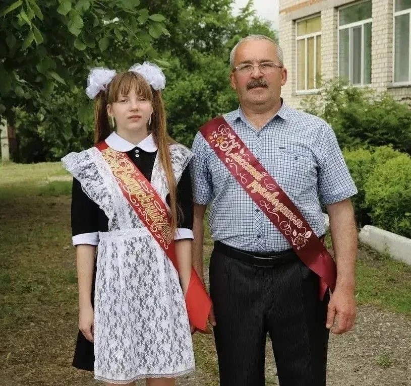 DDmIhM6x.jpg