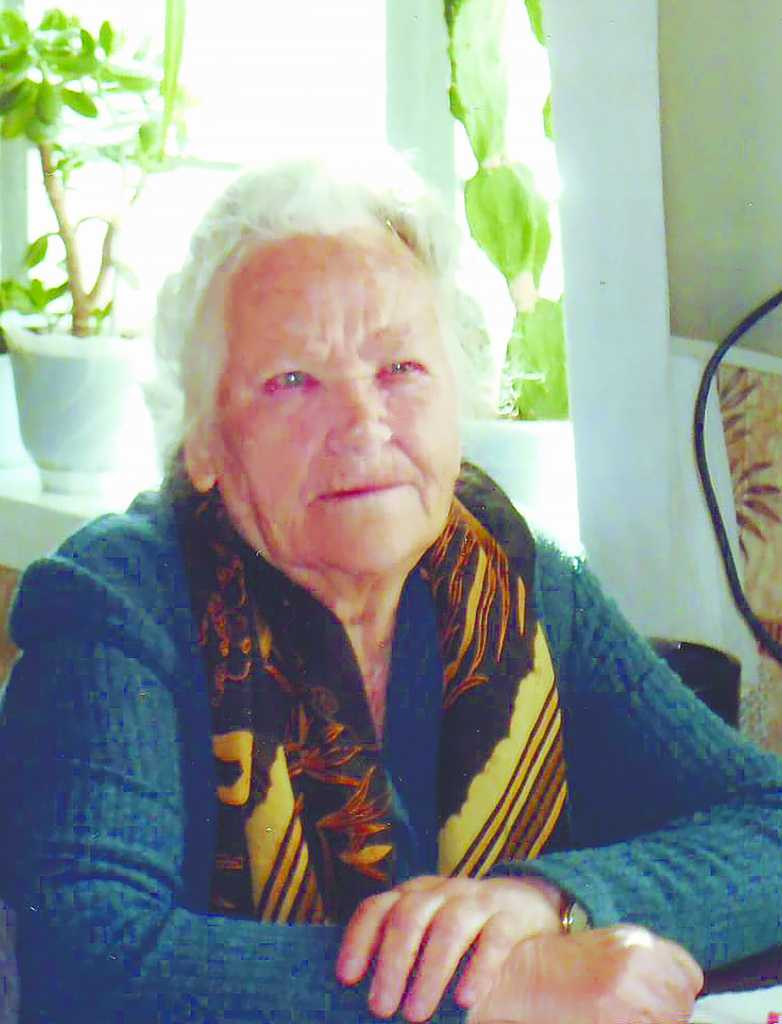 Глазкова  в платочке.jpg