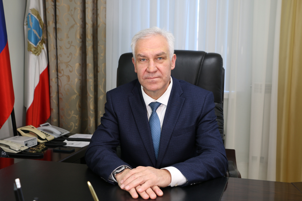 Антонов.jpg