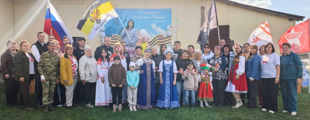 русский двор 1_1.jpg