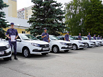 В Управлении Росгвардии по Саратовской области состоялись торжественная церемония приведения к присяге молодых сотрудников вневедомственной охраны и передача новых служебных автомобилей