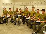 Саратовские гвардейцы взяли бронзу в дартсе на окружном этапе «Гвардеец-2026»