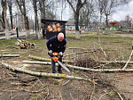  Городской парк культуры и отдыха активно готовится к новому летнему сезону. 