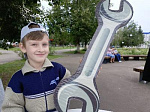 В Центральном сквере прошла развлекательная программа «Приключения Винтика и Шпунтика» по книге Николая Носова