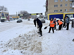 Идёт уборка снега