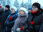 На площади Памяти и Славы прошел митинг, посвященный Дню неизвестного солдата.