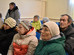 Сегодня глава Ртищевского муниципального района Александр Жуковский провёл встречу с жителями с. Александровка