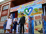 В мире нет тебя прекрасней, город мой родной!