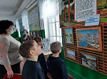 В Макаровском сельском доме культуры открылась выставка декоративно-прикладного творчества