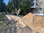 В городе продолжаются работы по ремонту тротуаров