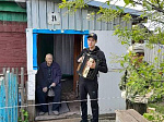 Ветерану Великой Отечественной войны Михаилу Семеновичу Калинкину благоустроили придомовую территорию.