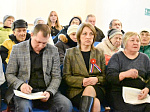 Сегодня глава Ртищевского муниципального района Александр Жуковский провёл встречу с жителями с. Александровка