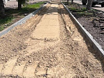 В городе продолжаются работы по ремонту тротуаров